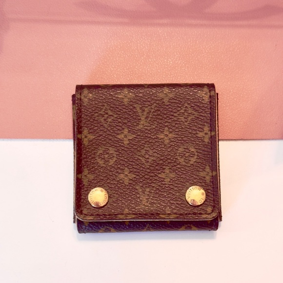 Louis Vuitton Monogram Travel Jewelry Case - Picture 1 of 8